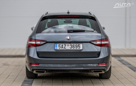 Škoda Superb Laurin Klement 4x4 206kW 2017 AT 2017 šedá