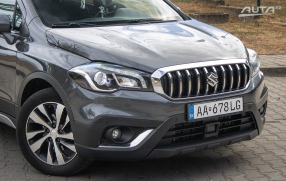 Suzuki SX4 S-Cross 1.4 BoosterJet Premium, 4WD, 103kW, M6 / AJ NA SPLÁTKY / PROTIÚČET / 2019 šedá