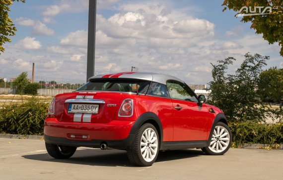 Mini Cooper Coupe Automat 90kW / Aj na splátky a Protiúčet / 2013 červená