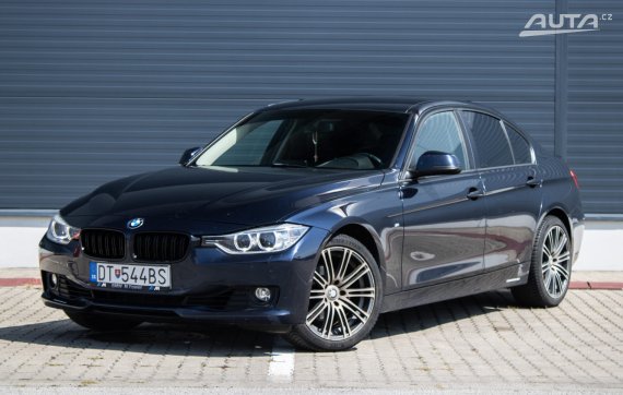 BMW Rad 3 320i xDrive A/T, 135kW (2015) / AJ NA SPLÁTKY / PROTIÚČET /