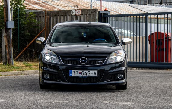 Opel Vectra C OPC 2.8 V6 Turbo 206 kW 2007 černá