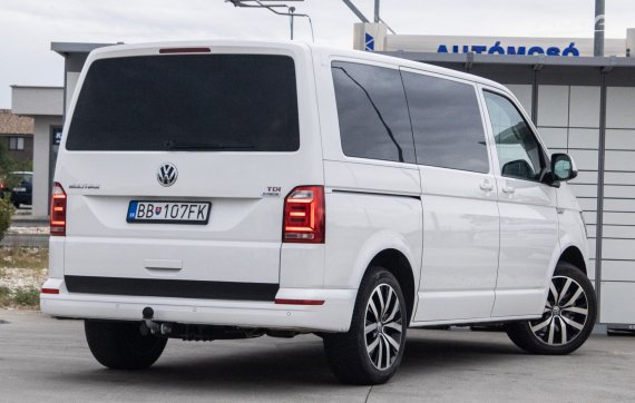Volkswagen Multivan 2.0 BiTDI BMT Highline, 150kW (2016) / AJ NA SPLÁTKY / PROTIÚČET / 2016 bílá