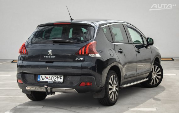 Peugeot 3008 1.6 Vti Style, 88kW, M5 / AJ NA SPLÁTKY / PROTIÚČET / 2014 modrá