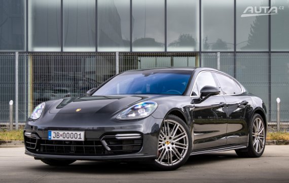Porsche Panamera Turbo 4x4 / 404kW / A8 / ZÁRUKA / AJ NA SPLÁTKY / PROTIÚČET