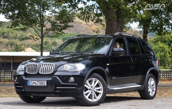BMW X5 3.0sd xDrive E70 / 210kW / A6 / AJ NA SPLÁTKY / PROTIÚČET 2008 - hlavní pohled