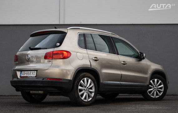 Volkswagen Tiguan 1.4 TSI BMT / 118kW / A6 / ZÁRUKA / AJ NA SPLÁTKY / PROTIÚČET 2013 hnědá
