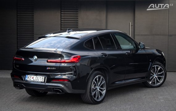 BMW X4 M40i G02 M Sport / 260kW / A8 / ZÁRUKA / AJ NA SPLÁTKY / PROTIÚČET 2019 černá