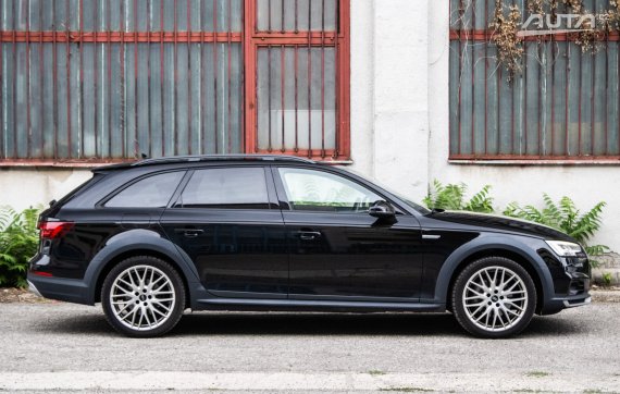 Audi A4 Allroad 3.0 TDI 218k quattro S tronic 2018 černá