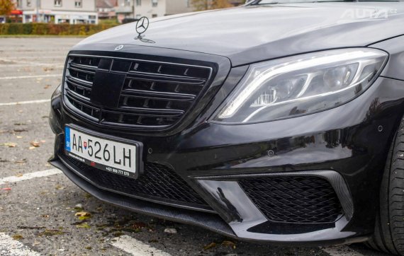 Mercedes-Benz S63 AMG / AJ NA SPLÁTKY- PROTIÚČET / 2016 černá