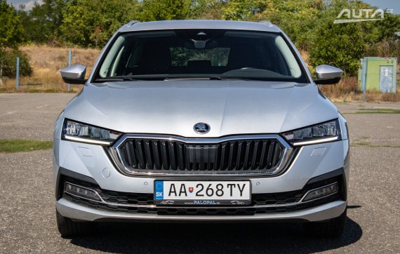 Škoda Octavia Combi 1.5 TSI e-TEC Style DSG, 110kW, A7 / AJ NA SPLÁTKY / PROTIÚČET / 2021 šedá