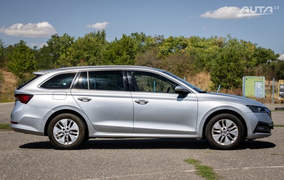 Škoda Octavia Combi 1.5 TSI e-TEC Style DSG, 110kW, A7 / AJ NA SPLÁTKY / PROTIÚČET / 2021 šedá