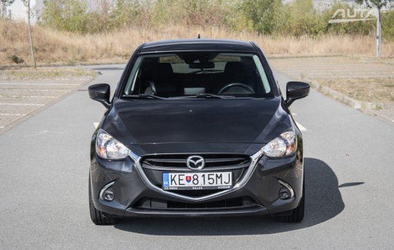 Mazda 2 1.5 Skyactiv G90 Takumi, 66kW, M5 / AJ NA SPLÁTKY / PROTIÚČET / 2019 šedá