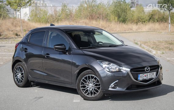 Mazda 2 1.5 Skyactiv G90 Takumi, 66kW, M5 / AJ NA SPLÁTKY / PROTIÚČET / 2019 šedá