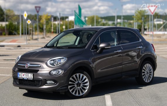 Fiat 500X 1.4 MultiAir Lounge / 103kW / M6 / ZÁRUKA / AJ NA SPLÁTKY / PROTIÚČET