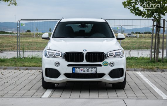 BMW X5 xDrive40d A/T, 230kW (2017) / AJ NA SPLÁTKY / PROTIÚČET / 2017 bílá