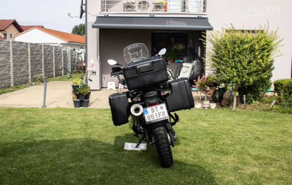 BMW F 700 GS 55kW (2014) / AJ NA SPLÁTKY / PROTIÚČET / 2014 stříbrná metalíza