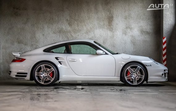 Porsche 911 - 997 TURBO 4S 353kW AT/5 2007 / AJ NA SPLÁTKY / PROTIÚČET 2007 bílá