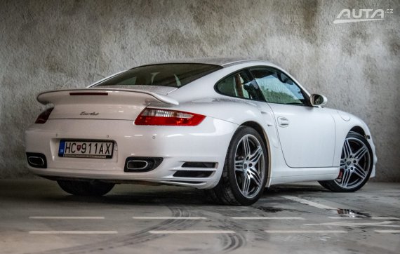 Porsche 911 - 997 TURBO 4S 353kW AT/5 2007 / AJ NA SPLÁTKY / PROTIÚČET 2007 bílá