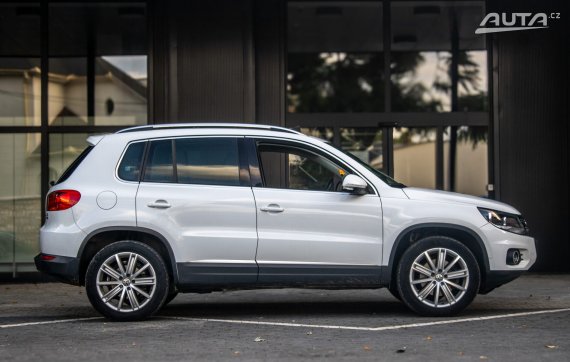 Volkswagen Tiguan 2015 132kW AT/6 4x4 / AJ NA SPLÁTKY / PROTIÚČET 2015 bílá