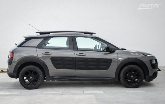 Citroën C4 Cactus PureTech 82 Feel, 60kW, M5 / AJ NA SPLÁTKY / PROTIÚČET / 2016 hnědá