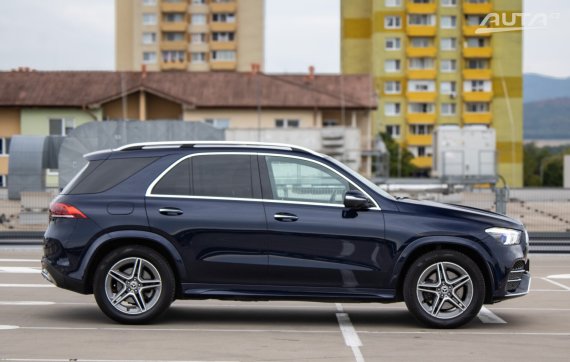 Mercedes-Benz GLE SUV 350d 4MATIC / 200kW / A9 / ZÁRUKA / AJ NA SPLÁTKY / PROTIÚČET 2020 modrá