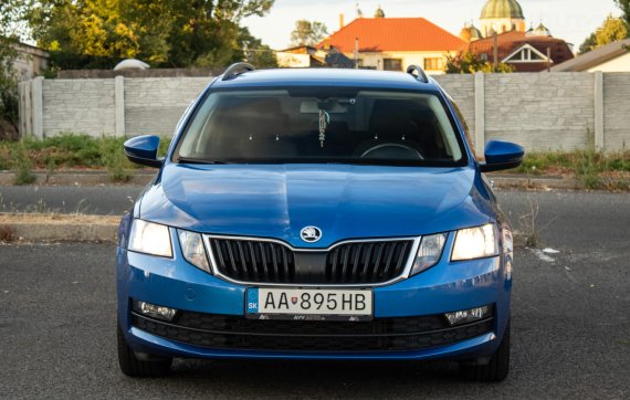 Škoda Octavia Combi 1.5 TSI Ambition / 110kW / M6 / ZÁRUKA / AJ NA SPLÁTKY / PROTIÚČET 2019 modrá