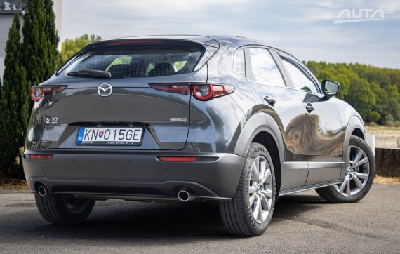 Mazda CX-30 Skyactiv-G150 AWD A/T, 110kW, A6 / AJ NA SPLÁTKY / PROTIÚČET / 2022 šedá