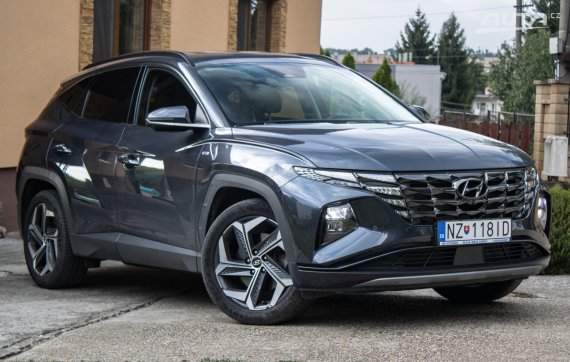 Hyundai Tucson 1.6 T-GDi 48V MHEV Premium 4x4 A/T, 132kW, A7 / AJ NA SPLÁTKY / PROTIÚČET 2022 šedá