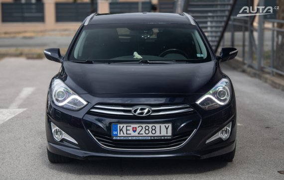 Hyundai i40 CW 1.7 CRDi Business / 100kW / M6 / ZÁRUKA / AJ NA SPLÁTKY / PROTIÚČET 2013 modrá