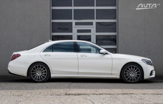 Mercedes-Benz S trieda Sedan S560 Long 4MATIC / 345kW / A9 / ZÁRUKA / AJ NA SPLÁTKY / PROTIÚČET 2017 bílá