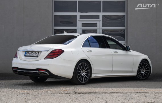 Mercedes-Benz S trieda Sedan S560 Long 4MATIC / 345kW / A9 / ZÁRUKA / AJ NA SPLÁTKY / PROTIÚČET 2017 bílá