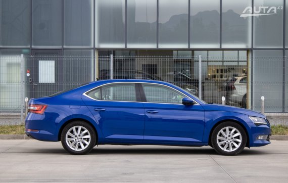 Škoda Superb 2.0 TDI Style DSG, 110kW (2019) / AJ NA SPLÁTKY / PROTIÚČET / 2019 modrá
