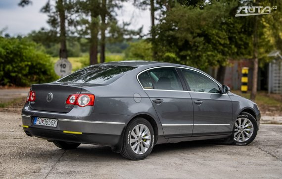 Volkswagen Passat 2.0 TDI 103kW / AJ NA SPLÁTKY / PROTIÚČET 2007 šedá