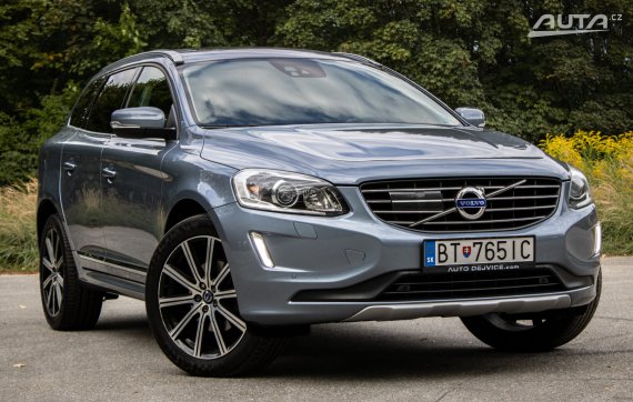 Volvo XC60 D4 2.4L Drive-E Geartronic AWD, 140kW, A6 / AJ NA SPLÁTKY / PROTIÚČET / 2016 modrá