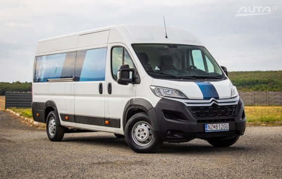 Citroën Jumper Furgon 2.0 BlueHDi L4H2, 120kW, M6 / AJ NA SPLÁTKY / PROTIÚČET / 2018 bílá