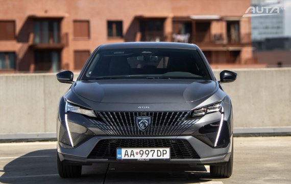 Peugeot 408 1.2 PureTech GT / 96kW / A8 / ZÁRUKA / AJ NA SPLÁTKY / PROTIÚČET 2023 šedá