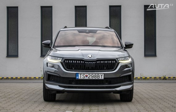Škoda Kodiaq 2.0 TDI SCR EVO Sportline 4x4 DSG, 147kW, A7, 7 miest / AJ NA SPLÁTKY / PROTIÚČET 2022 šedá
