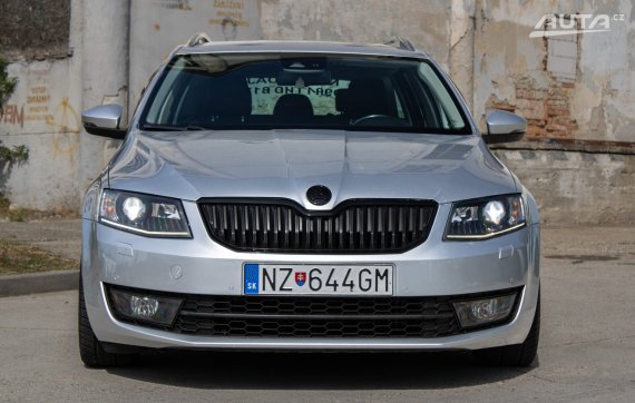 Škoda Octavia III Combi 2.0 TDI Style DSG, 110kW, A6 / AJ NA SPLÁTKY / PROTIÚČET / 2013 šedá