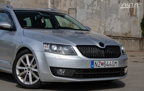 Škoda Octavia III Combi 2.0 TDI Style DSG, 110kW, A6 / AJ NA SPLÁTKY / PROTIÚČET / 2013 šedá