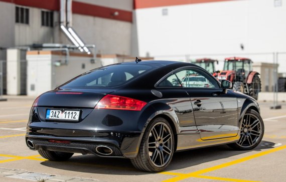 Audi TT S-line Quattro 147kW 2010 2010 černá