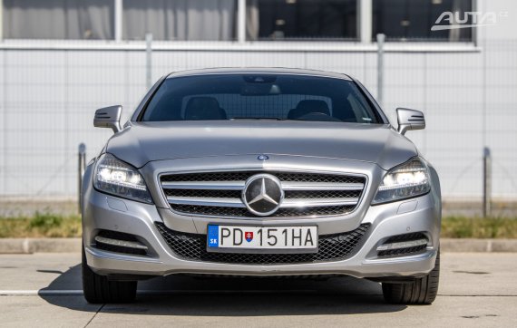 Mercedes-Benz CLS Kupé 350 4MATIC CDI BE 195kW AT/7 / AJ NA SPLÁTKY / PROTIÚČET 2012 šedá