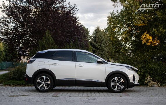 Peugeot 3008 1.5 BlueHDi Allure Pack A/T, 96kW (2020) / AJ NA SPLÁTKY / PROTIÚČET / 2020 bílá
