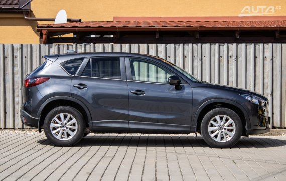 Mazda CX-5 2.2 Skyactiv-D, 110kW (2013) / AJ NA SPLÁTKY / PROTIÚČET / 2013 šedá