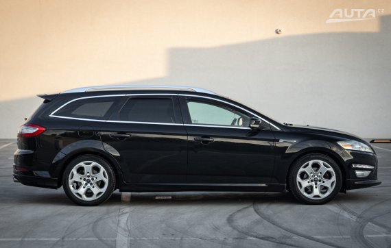 Ford Mondeo Combi ST  2.2 TDCi DPF, 147kW, M6, 5d. / AJ NA SPLÁTKY / PROTIÚČET / 2011 černá