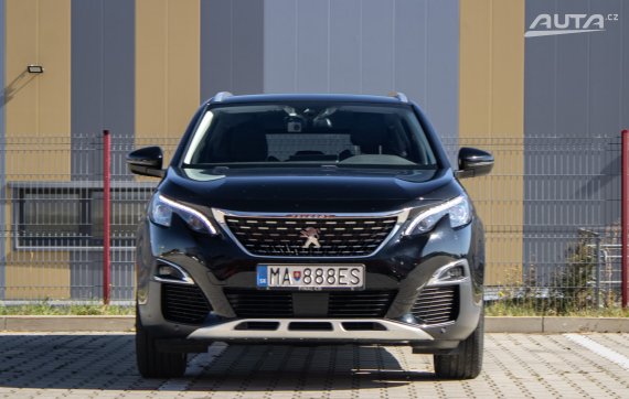 Peugeot 5008 1.5 BlueHDi Allure / 96kW / A8 / ZÁRUKA / AJ NA SPLÁTKY / PROTIÚČET 2020 černá
