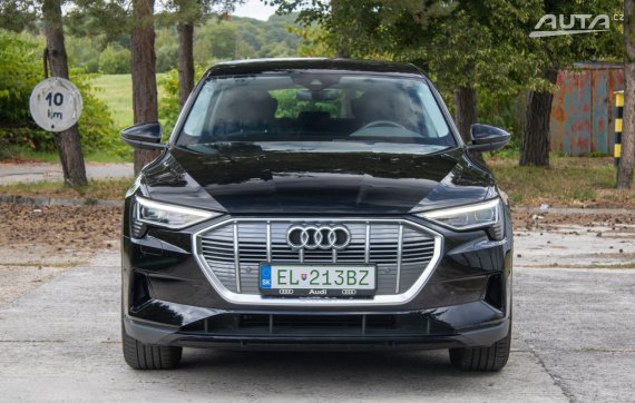 Audi E-tron 50 Quattro 230kW / V ZÁRUKE / AJ NA SPLÁTKY / PROTIÚČET 2022 černá