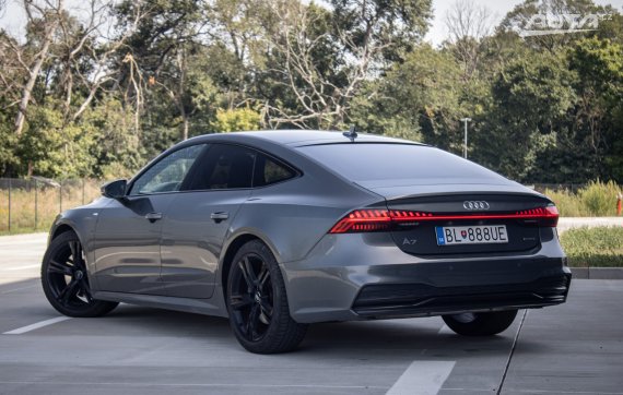 Audi A7 3.0 TFSI mHEV S Line Quattro / 250kW / A7 / ZÁRUKA / AJ NA SPLÁTKY / PROTIÚČET 2019 šedá