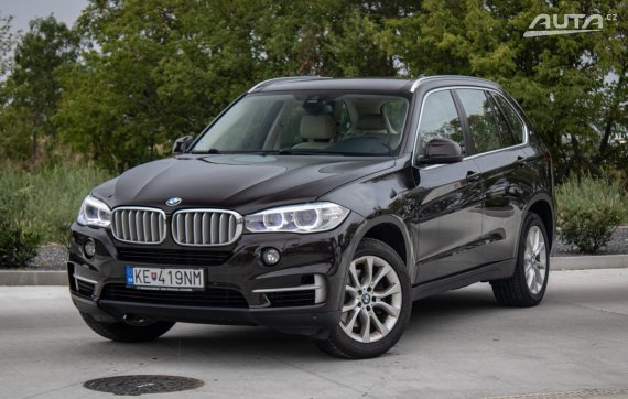 BMW X5 xDrive40e Plug-in Hybrid, A/T, 230 kW (2016) / AJ NA SPLÁTKY / PROTIÚČET / 2016 - hlavní pohled