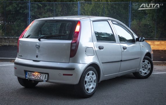 Fiat Punto 1.2, 44kW, M5, 5d. / AJ NA SPLÁTKY / PROTIÚČET / 2006 šedá
