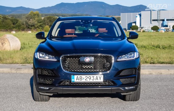 Jaguar F-Pace 30d AWD Portfolio 221kW AT/8 / AJ NA SPLÁTKY / PROTIÚČET 2016 modrá